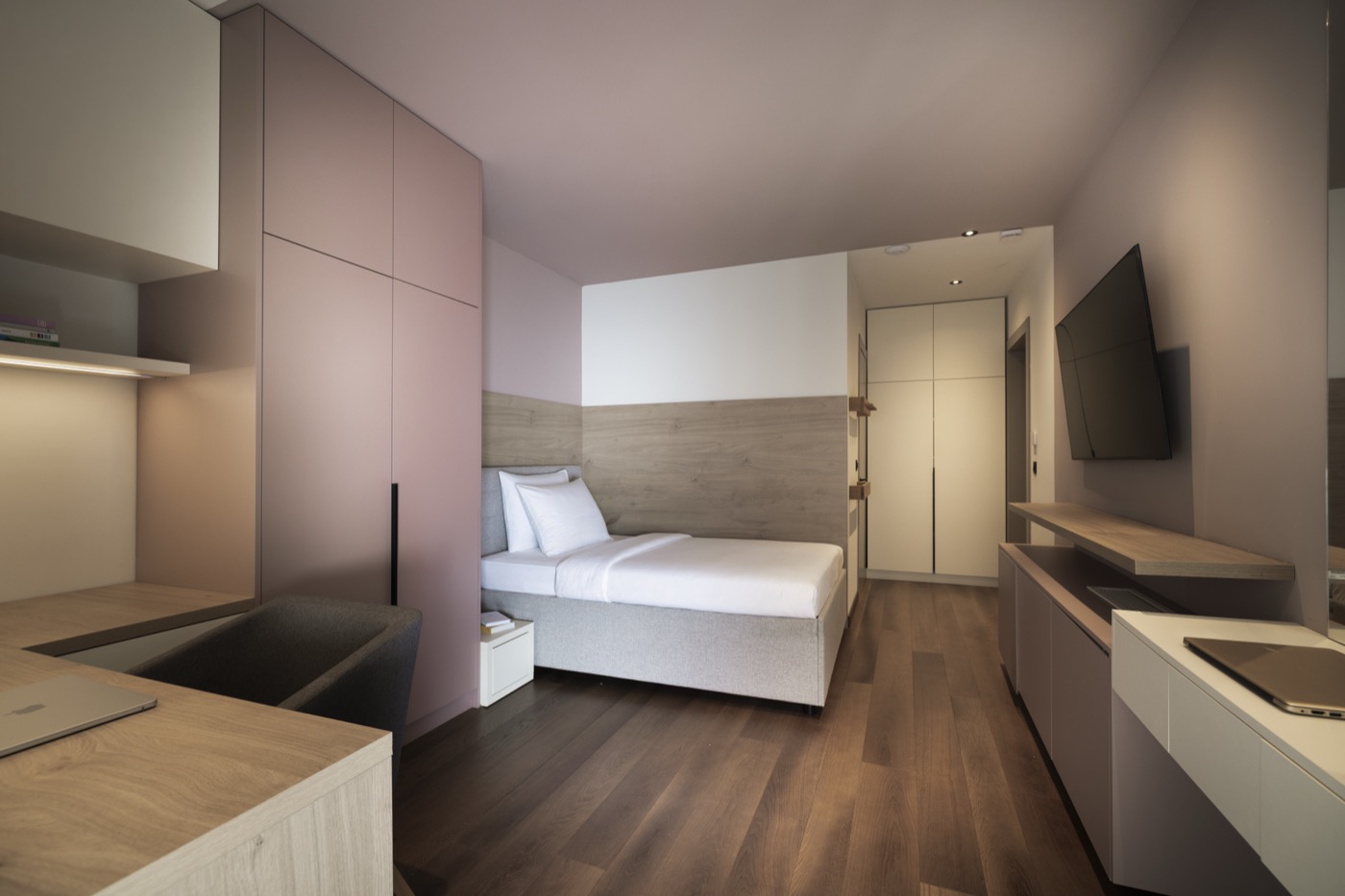 Rose Suite